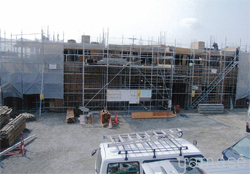 曳馬3階建てマンション